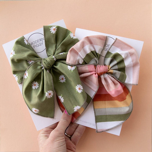 Green Daisy| Party Bow