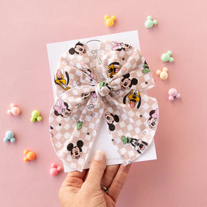 Playhouse Party Bow