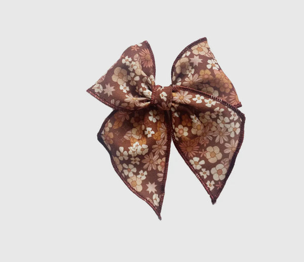 Brown Retro Floral Bow