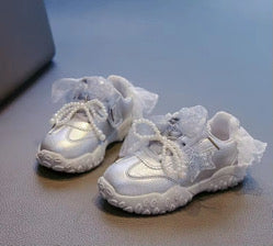 Harper Sneaker
