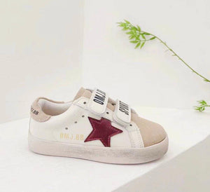 Kenzie Star Sneakers