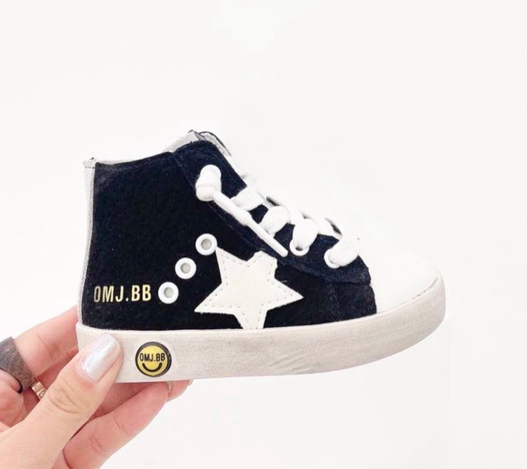 Black/White High Top Star Sneakers