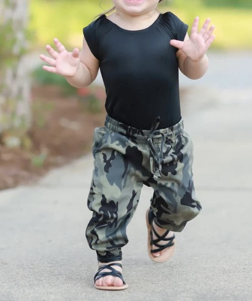 Mommy & Me Camo Jogger